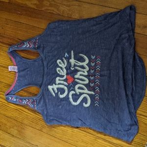 Graphic tank